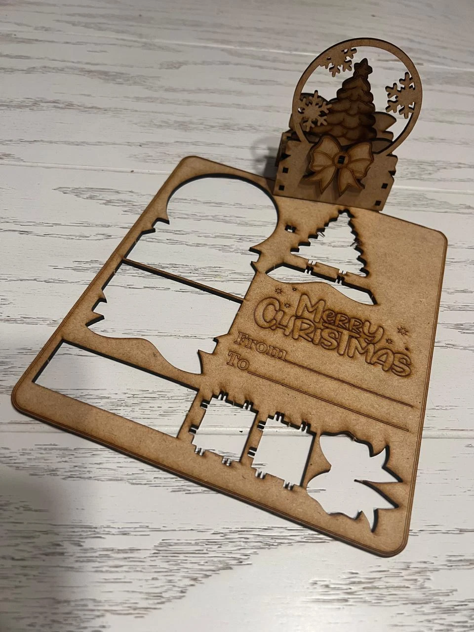 Diseno: Regalo armable navidad