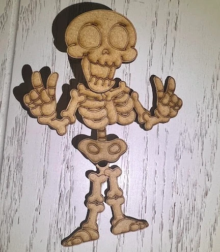 Adorno de calaverita en MDF para Día de Muertos