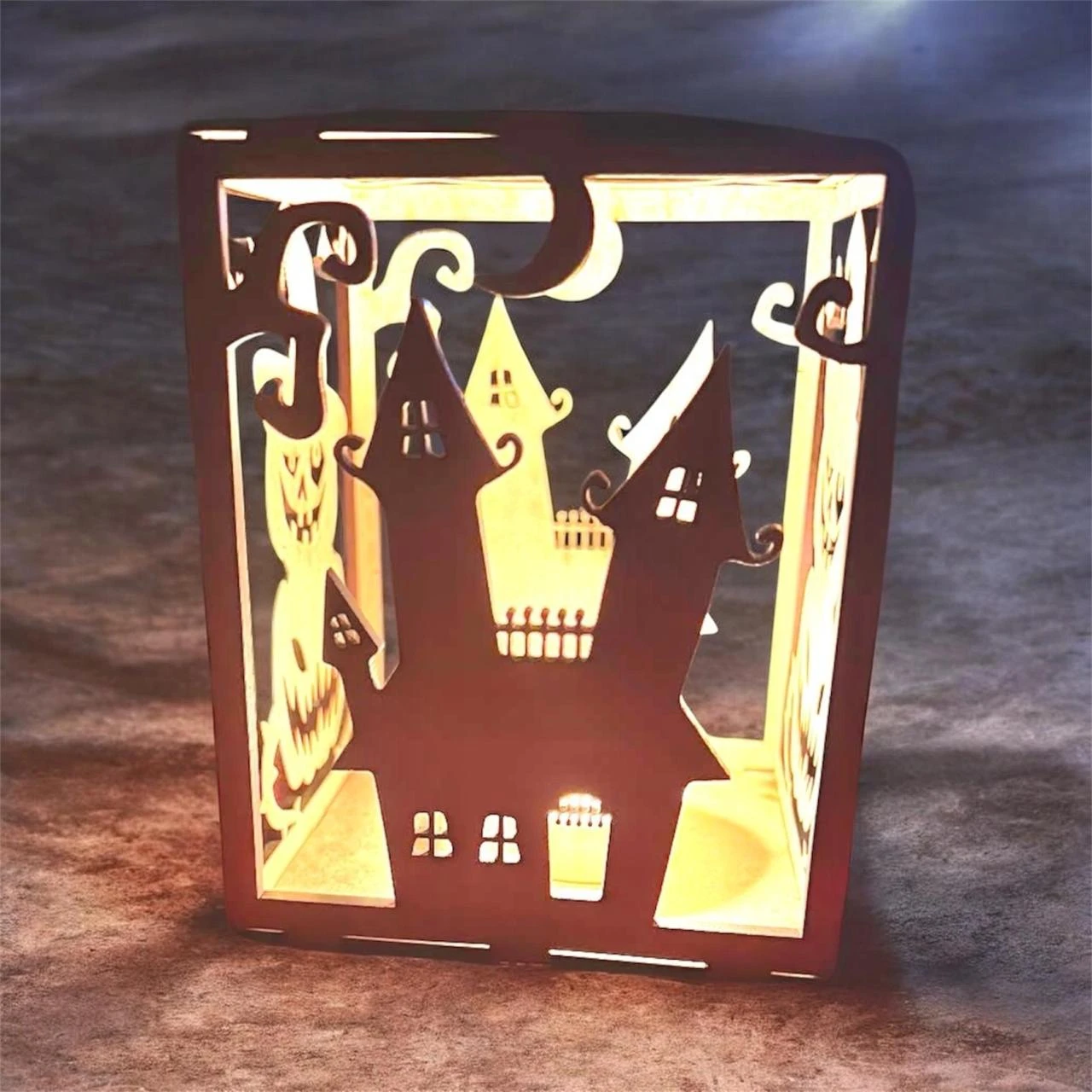 Lámpara de MDF para Vela con Escenario de Casa de Halloween
